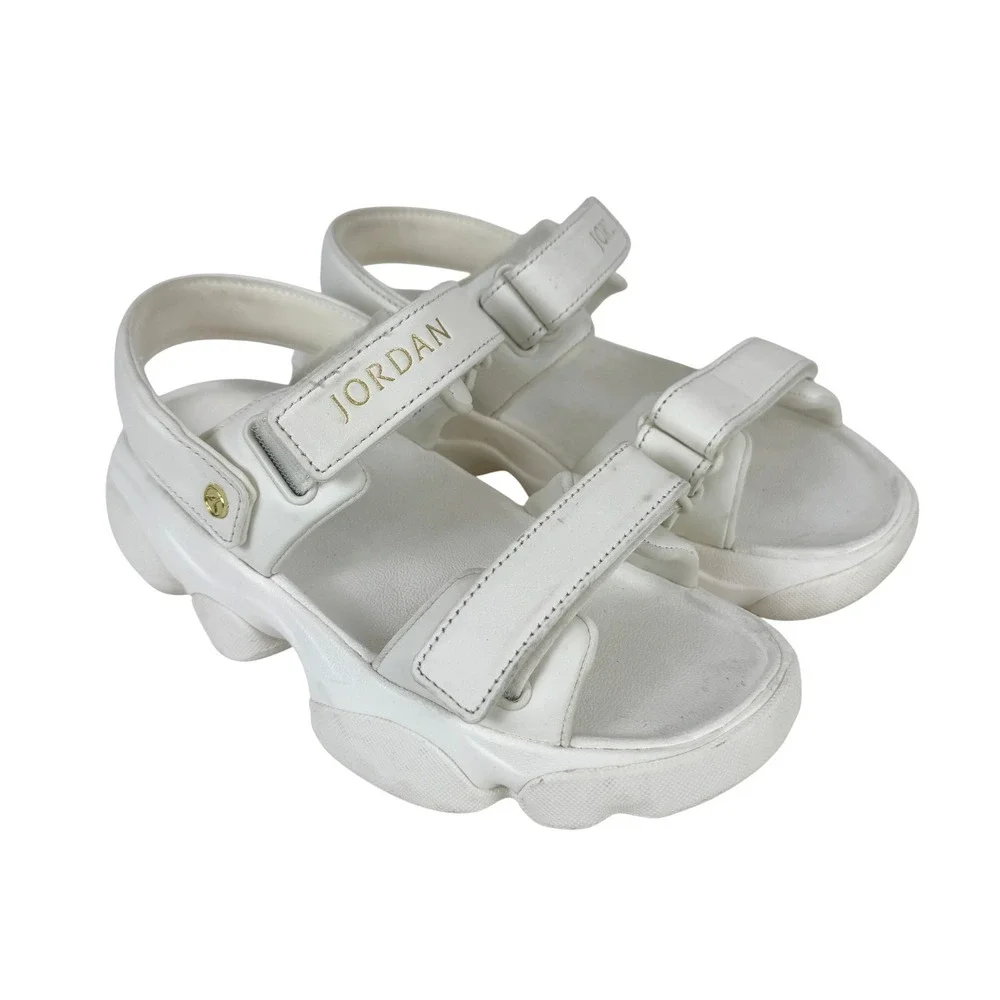 Jordan Deja Sail Metallic Gold Platform Sandals Women's Size 8 FN5036 100‎